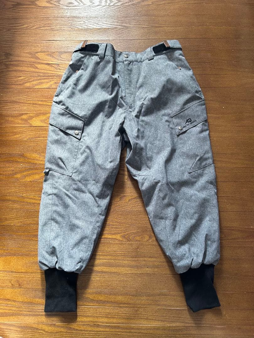 スキーウェア　ARCTIC QUEEN⭐️新品未使用タグ付きMサイズ