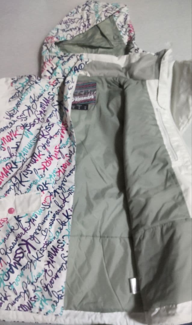 【新品未使用】スキーウェア キスマーク M 上下 kissmark 匿名配送