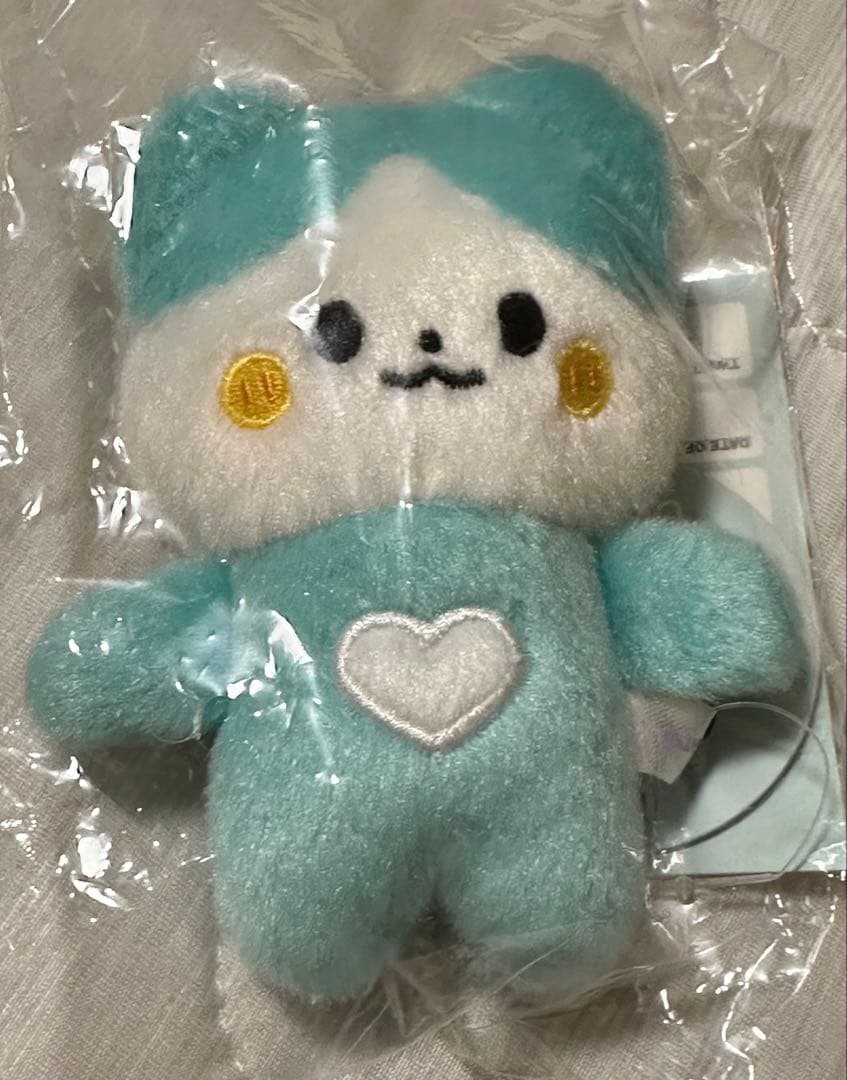 ITZY ポップアップ ぬいぐるみ TWINZY LILI マグネットキーリング