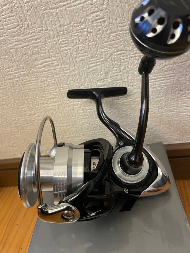 美品 ダイワ19レグザ LT5000D-CXH