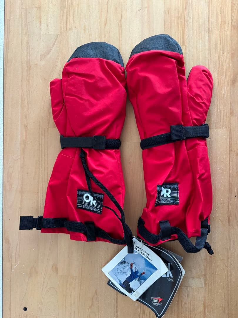 OutdoorResearch GORE ミトングローブ　デットストック新品