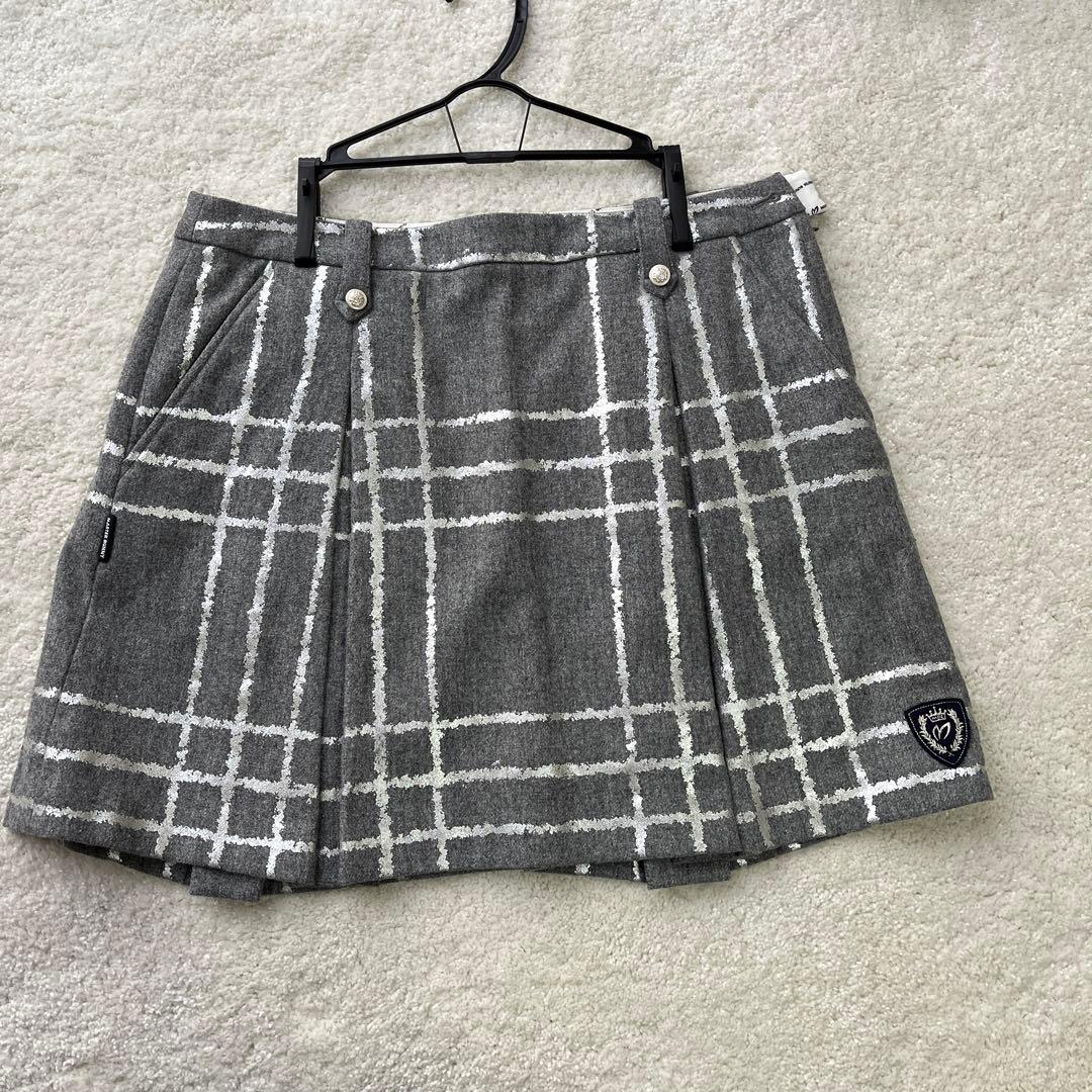 人気のパーリーゲイツ、マスターバニースカート