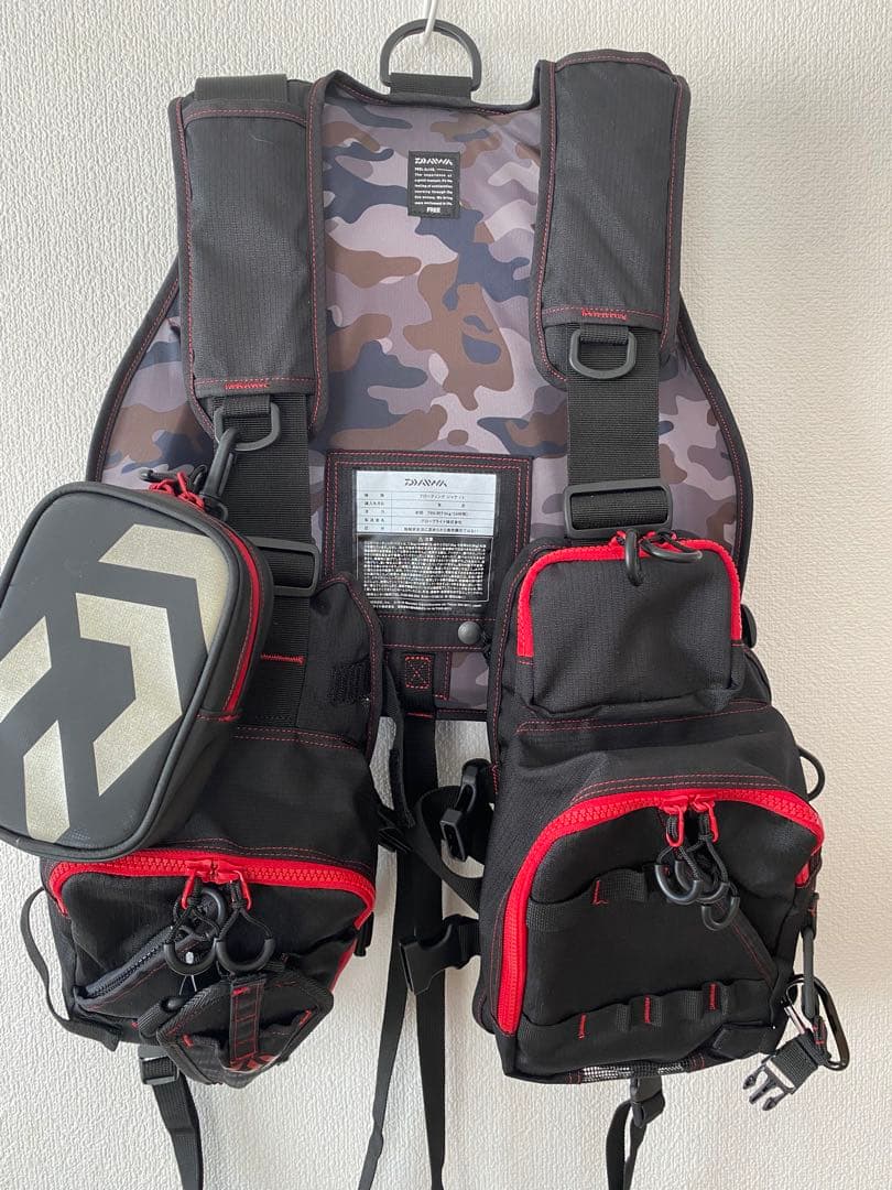 Daiwa フロートゲームベスト　ライフジャケット