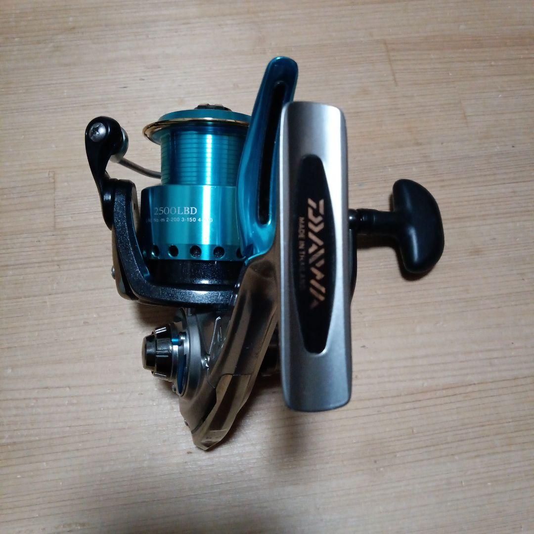 人気ブランド　ダイワ　エクスファイア　レバーブレーキリール　スプールカスタム