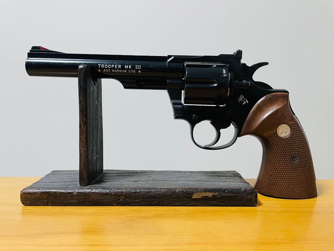 コクサイ　コルトトルーパーMK III 6インチ