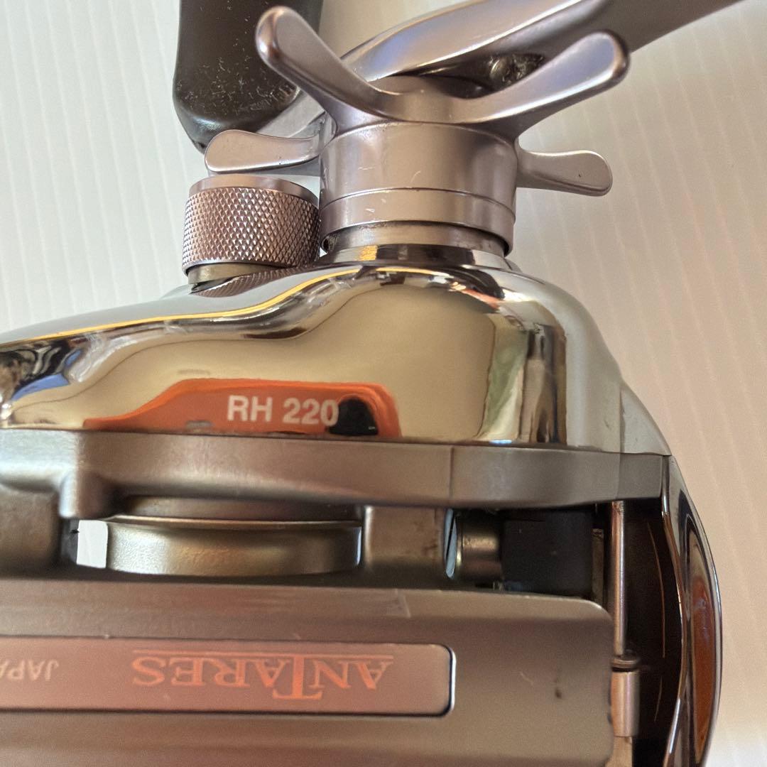 シマノ アンタレス RH220