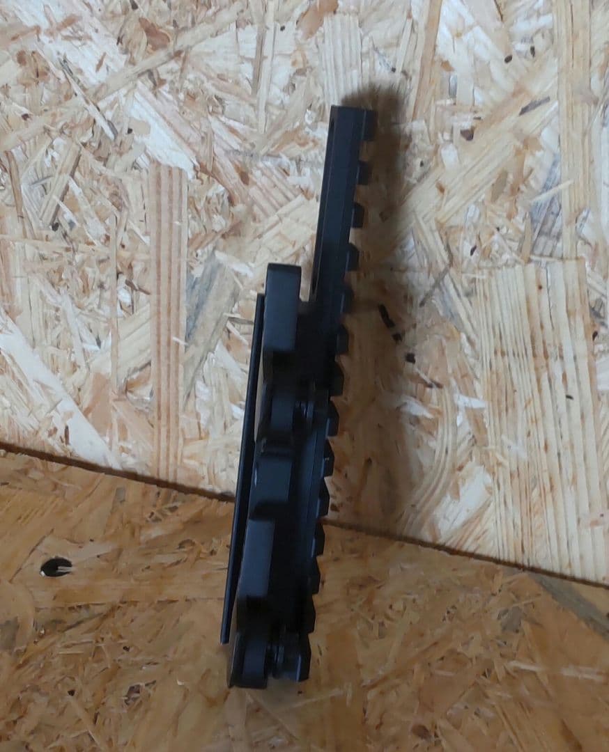 【新品、未使用品】LaRue Tactical マウントレール 5/8\"ライザー