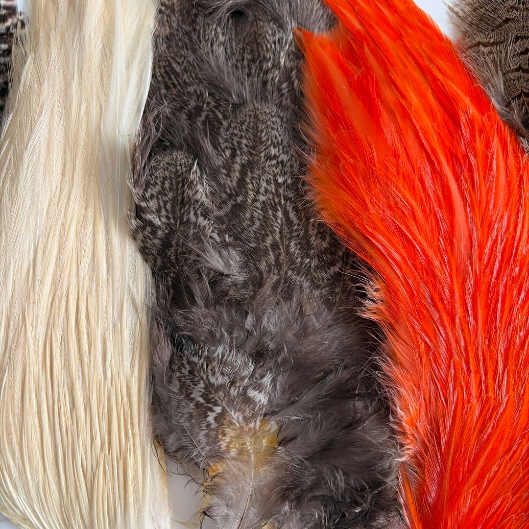 フライマテリアル　羽毛系