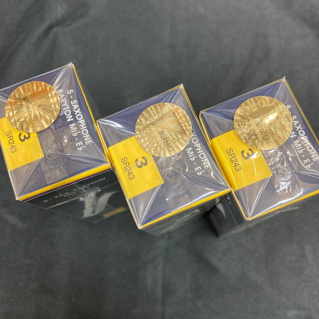 バリトンサックスリード　３番3箱