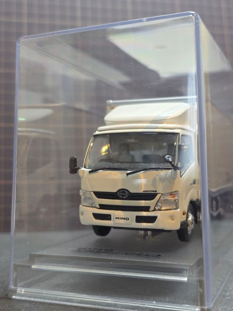 日野自動車　デュトロ　ディスプレイモデル