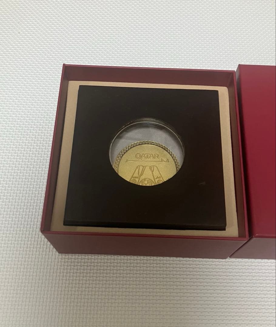 【完売品】EXPO2025 金メダル(大) 専用ケース付 大阪関西万博　カタール