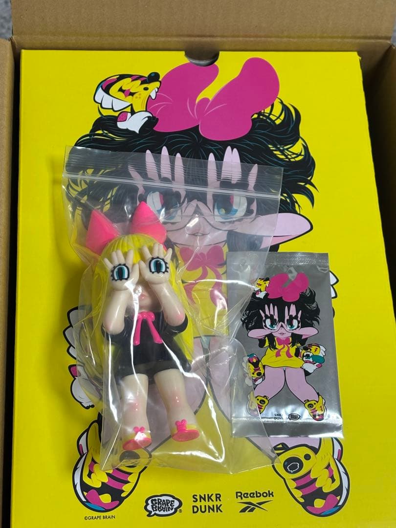 Reebok × GRAPE BRAIN × SNKRDUNK にぎるちゃん