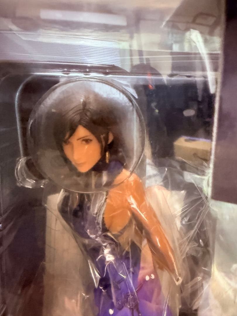 FINAL FANTASY VII ティファ・ロックハート フィギュア