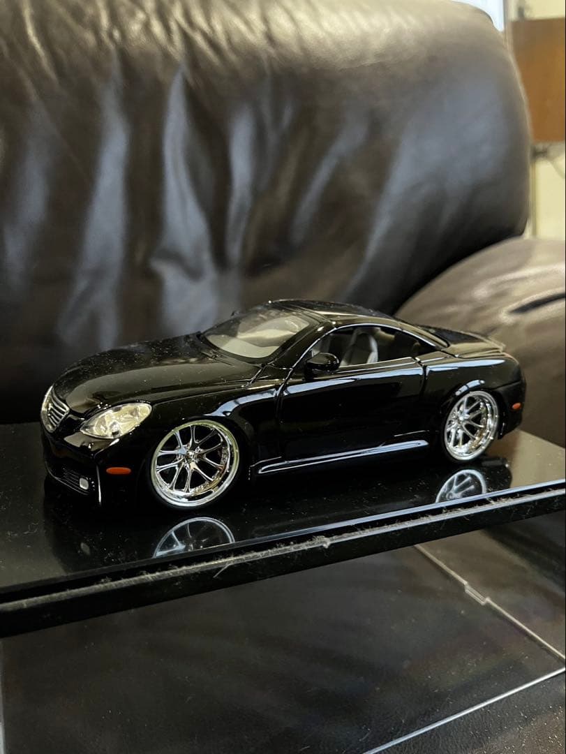 Lexus DUB Edition ブラックミニカー