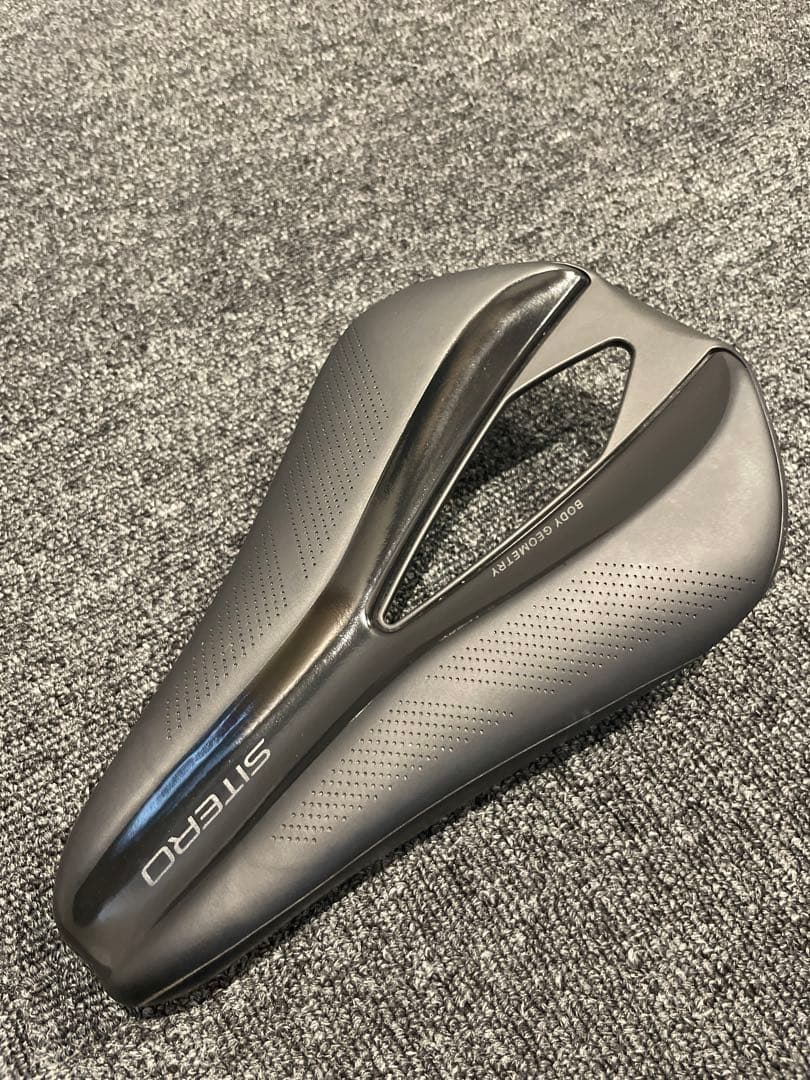 スペシャライズド　SITERO PRO カーボンレール