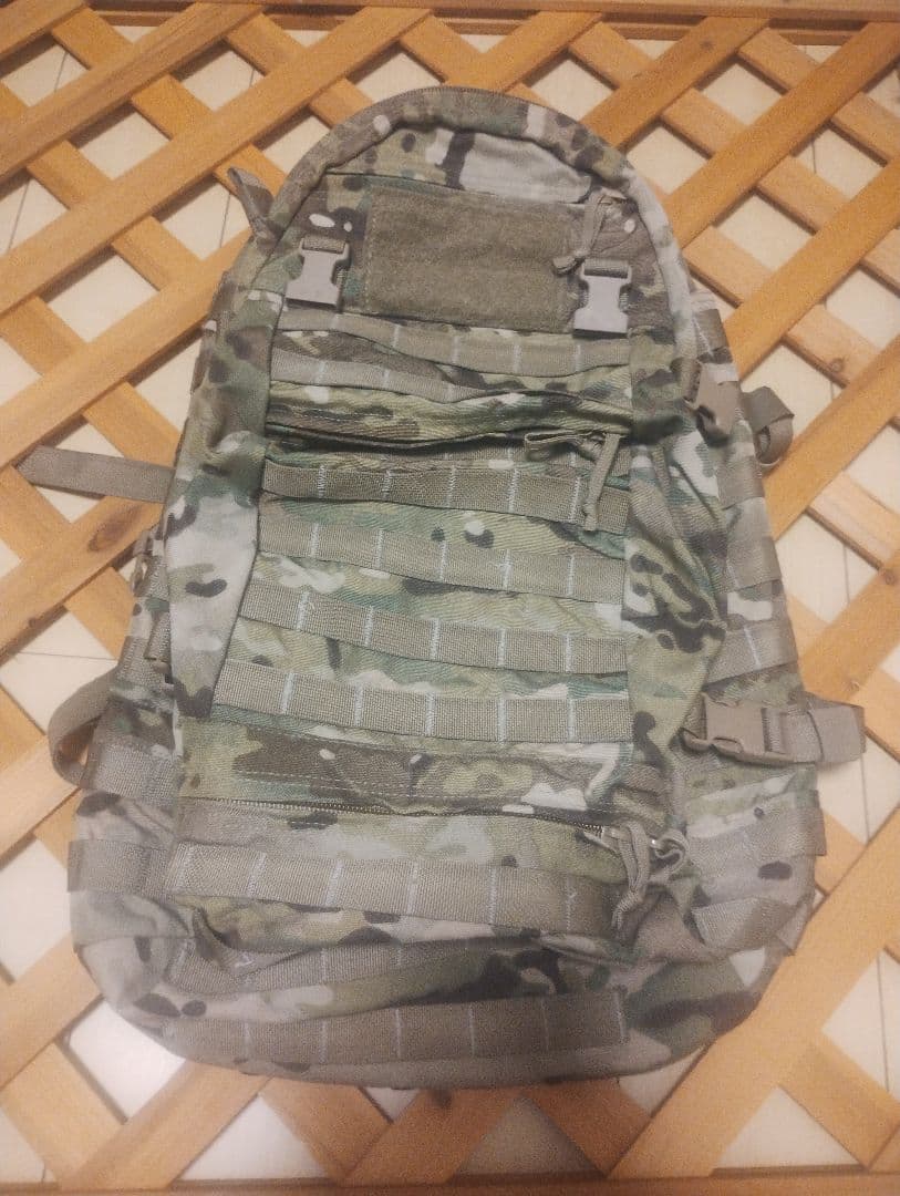 マルチカム バックパック 中型