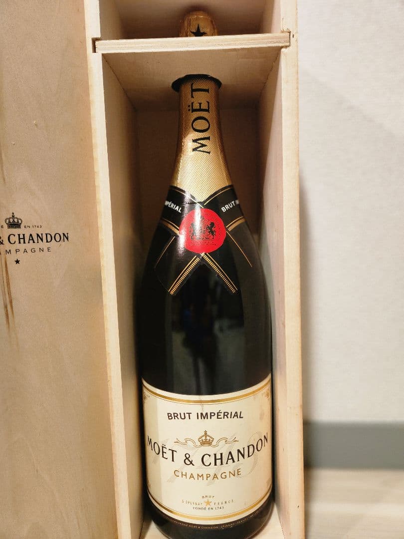 【最終価格】Wマグナム3000mlシャンパーニュモエ・エ・シャンドン