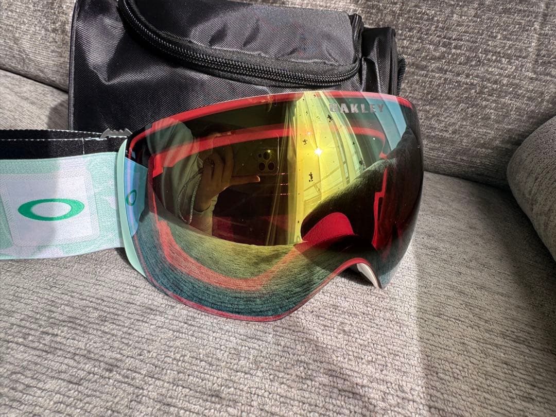 Oakley ゴーグル レッド/グリーン ピンクレンズ