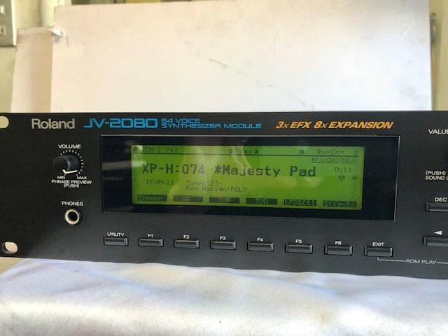 Roland JV-2080 音源モジュール　ボード8枚搭載