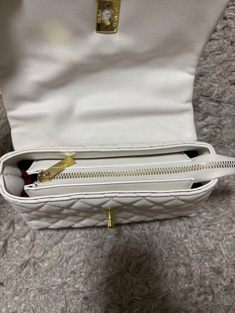 ⑨シャネル　ホワイト　チェーンバッグ　ノベルティ