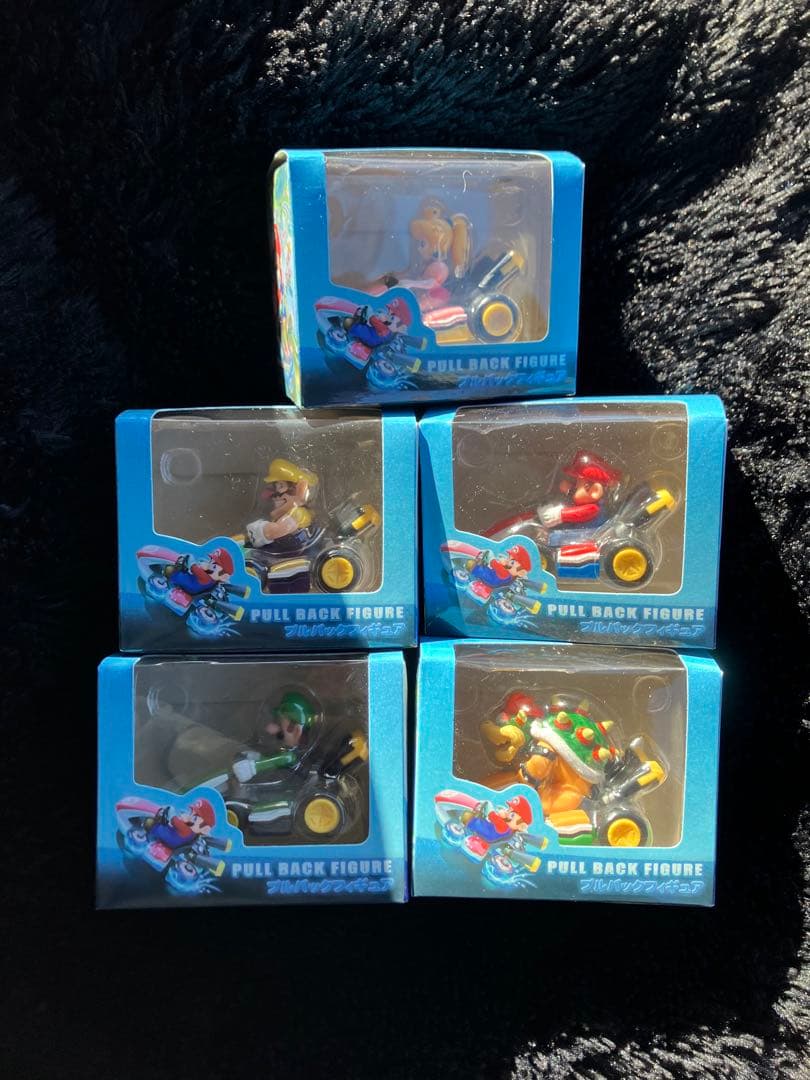 入手困難マリオシリーズ プルバックフィギュア 5体セット　本日ゲーセンで獲得