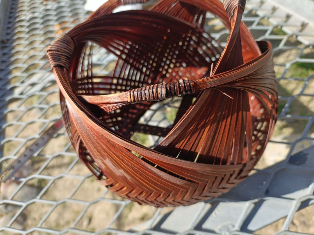 竹製 球形編み込み工芸品　近江特産品　竹細工