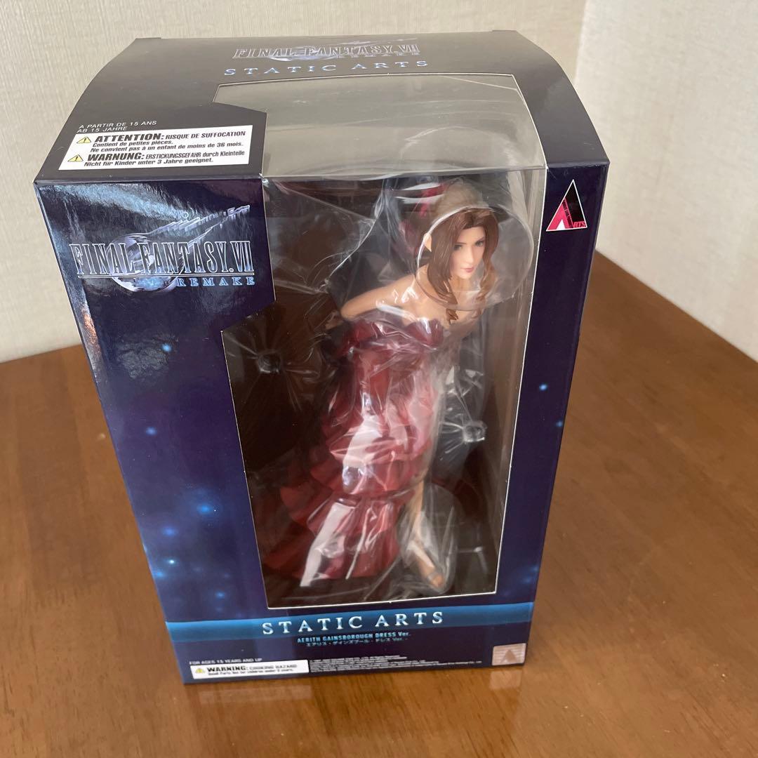 エアリス・ゲインズブール　ドレスVerフィギュア　FF7 STATIC ARTS