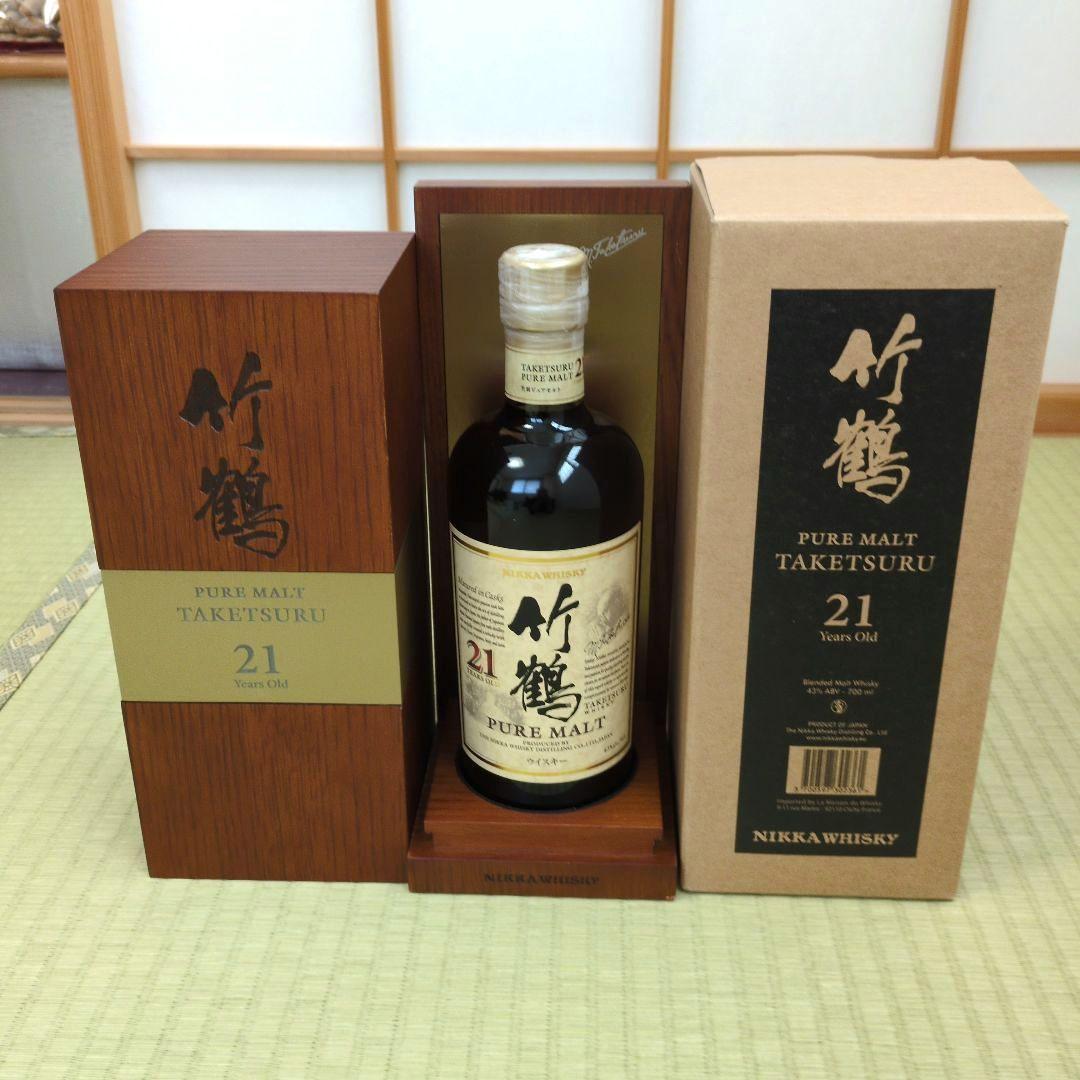 竹鶴 21年 ピュアモルト 700ml 木箱入り