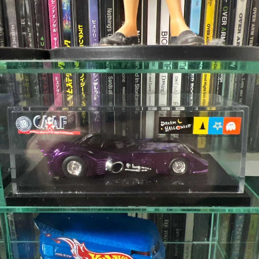 ミニカー HOTWHEELS DREAM Halloween BAT MOBILE