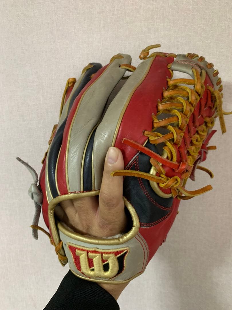 ウィルソン　ワナビーヒーロー　軟式グローブ