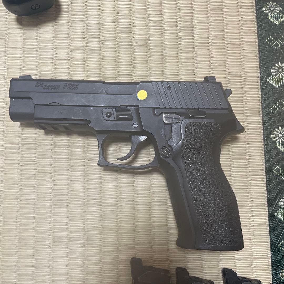 P226 E2 マガジン3本付