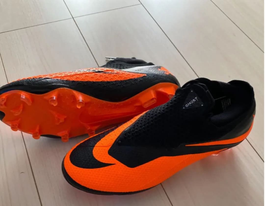 NIKE ファントムヴィジョン