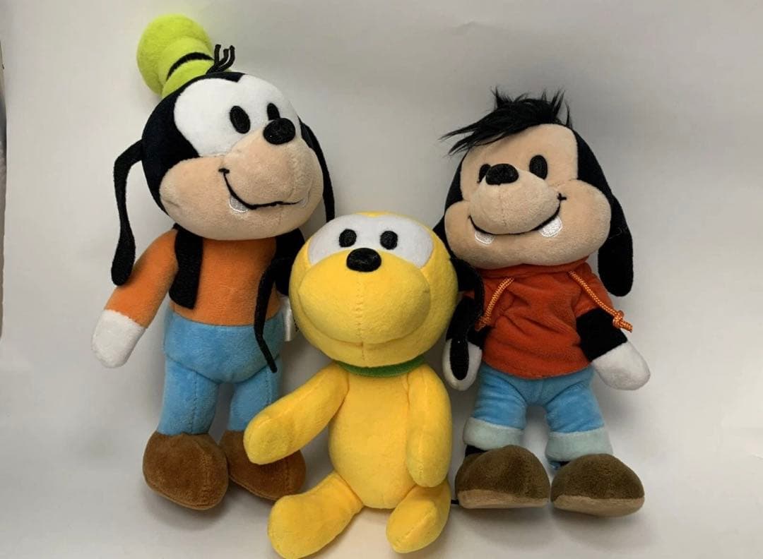 グーフィー マックス　プルート　ぬいもーず