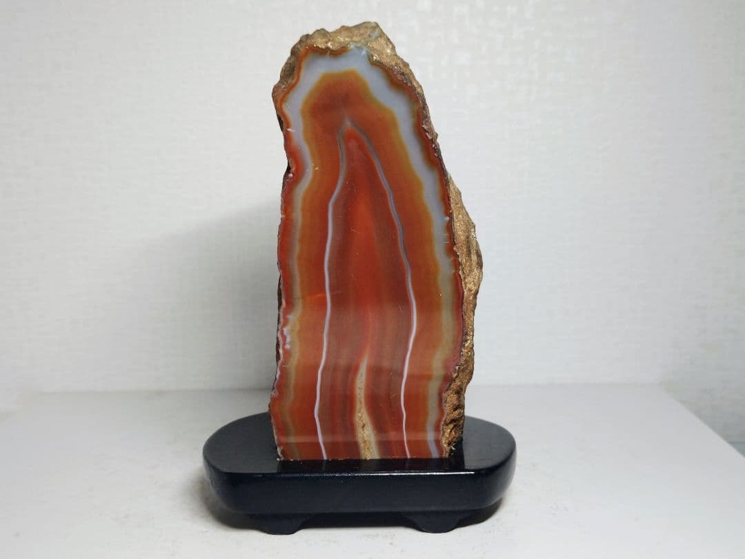 瑪瑙 1.5kg メノウ アゲート 原石 鑑賞石 自然石 誕生石 鉱物 鉱石