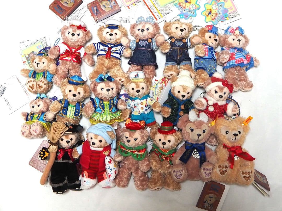 希少　ダッフィー シェリーメイ ぬいぐるみバッジ 15周年　シュタイフ