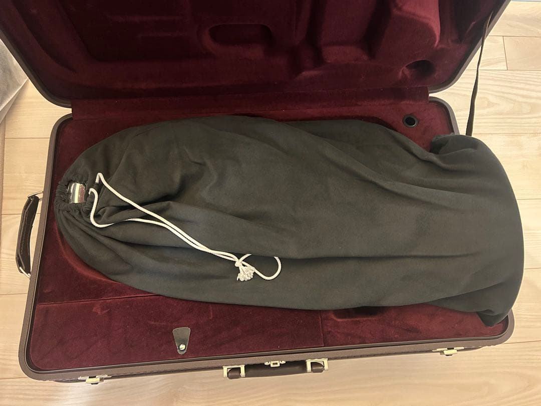 Besson BE767-2 ユーフォニアム 本体 ケース付き