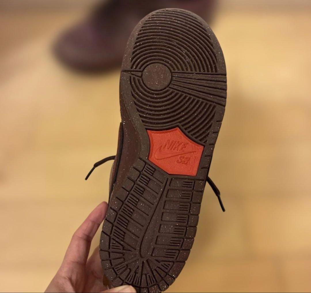 Nike sb バーガンディ