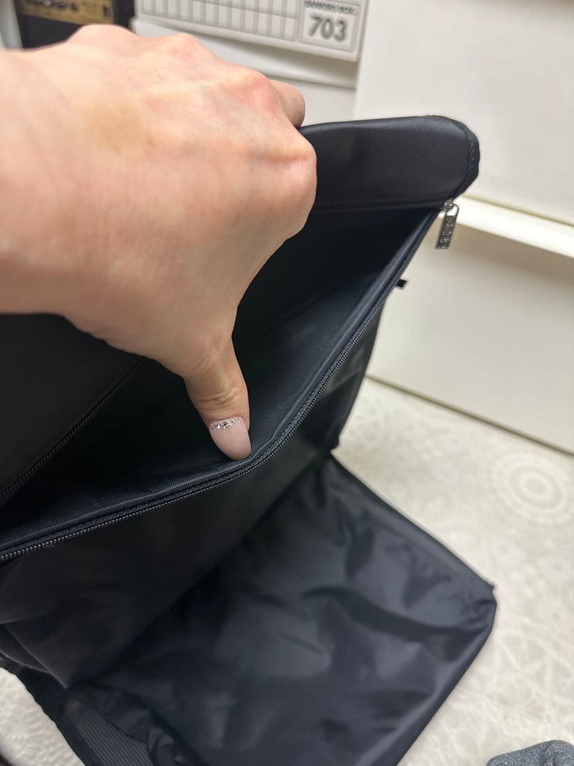 BREE 黒 折りたたみトラベルポーチ