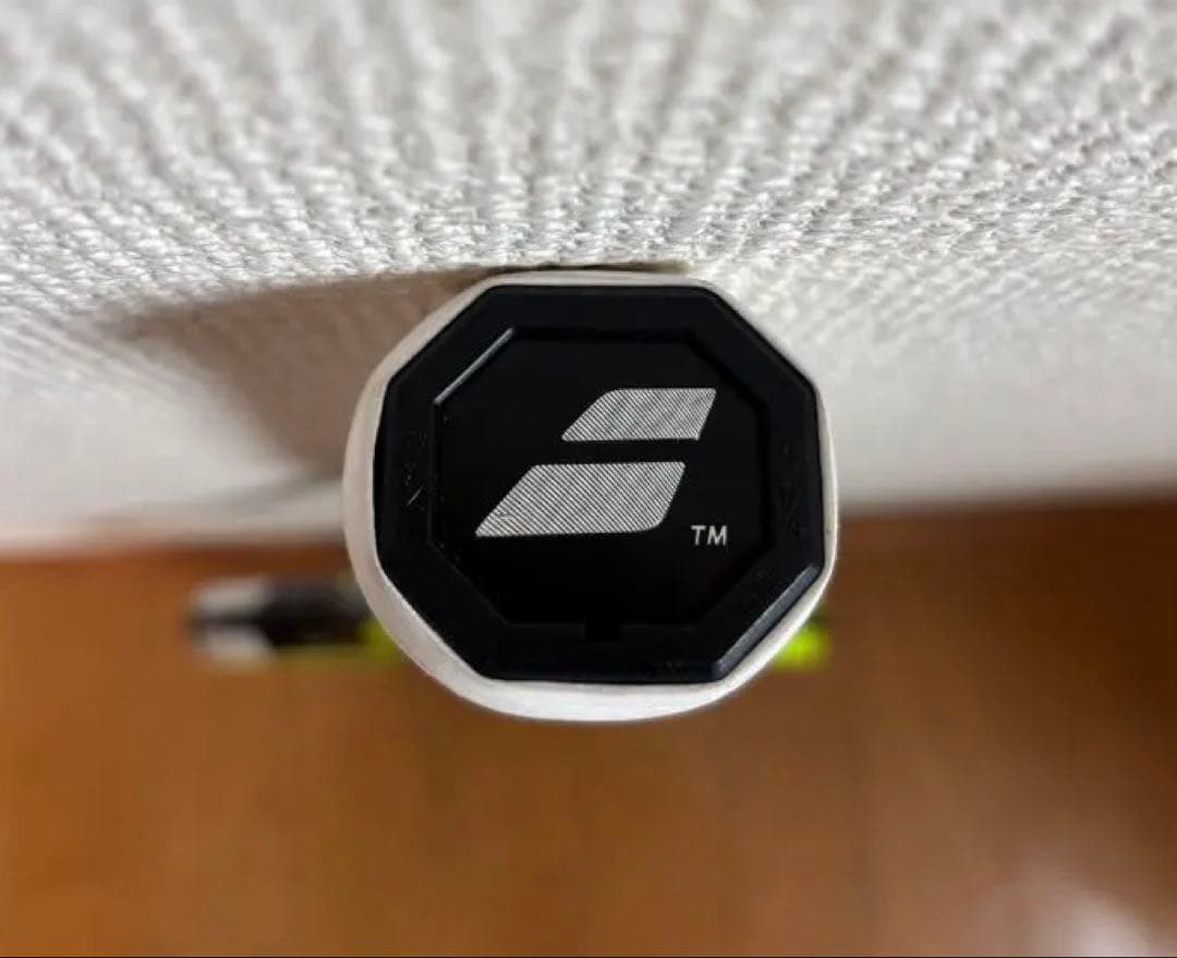 美品　Babolat PURE AERO PLUS ピュアアエロプラスG2