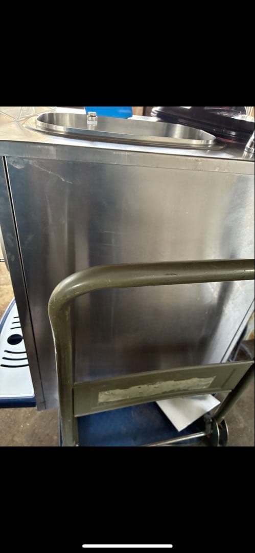 ソフトクリームフリーザー