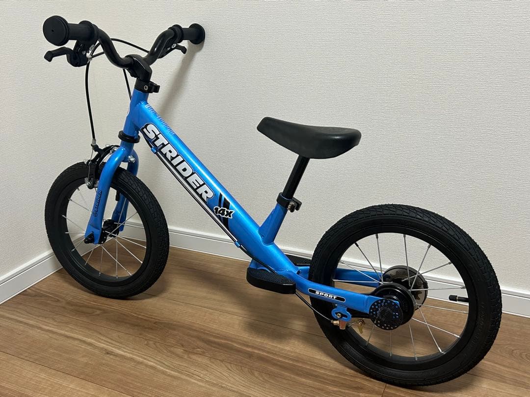 【美品】ストライダー　スポーツ14× ブルー 14インチ　ペダル無し