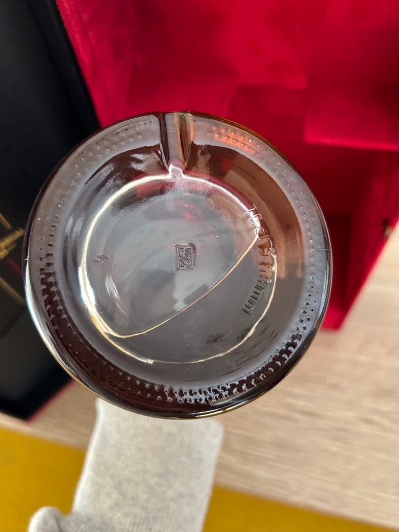 CHIVAS REGAL 25年 ブレンデッドスコッチウイスキー