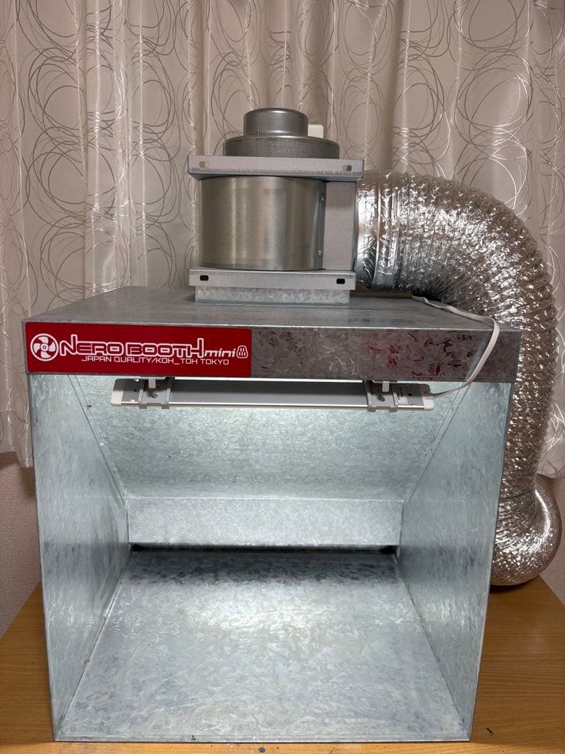 ネロブース　NERO BOOTH mini 模型製作用ブース　中古品　ライト付き