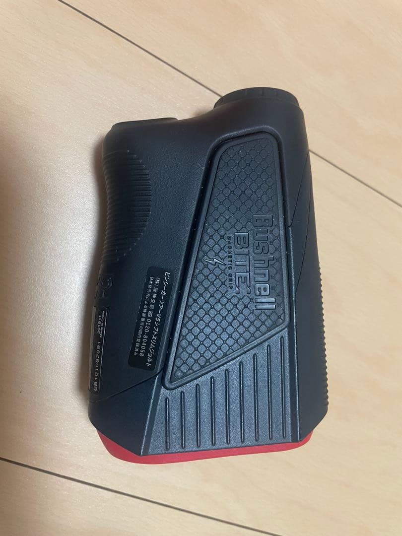 Bushnell Tour v5ゴルフ用距離計