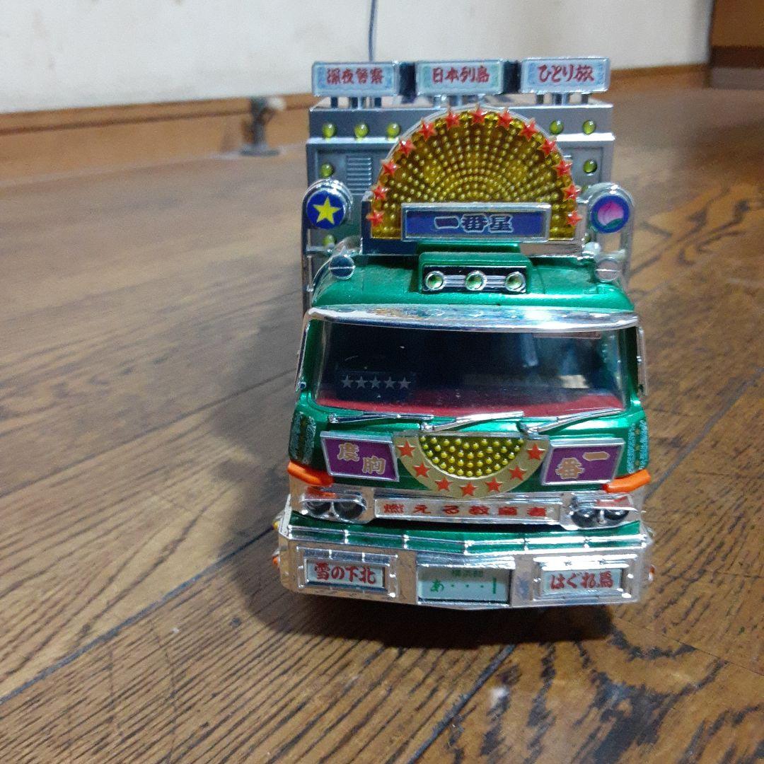 バンダイ 1/32 RC トラック野郎 限定版ラジコンです