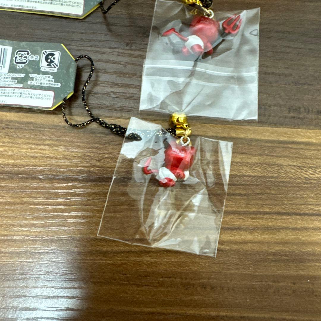 【未開封・送料無料】キティちゃん 根付け ストラップ 2006年 デビルKT2点