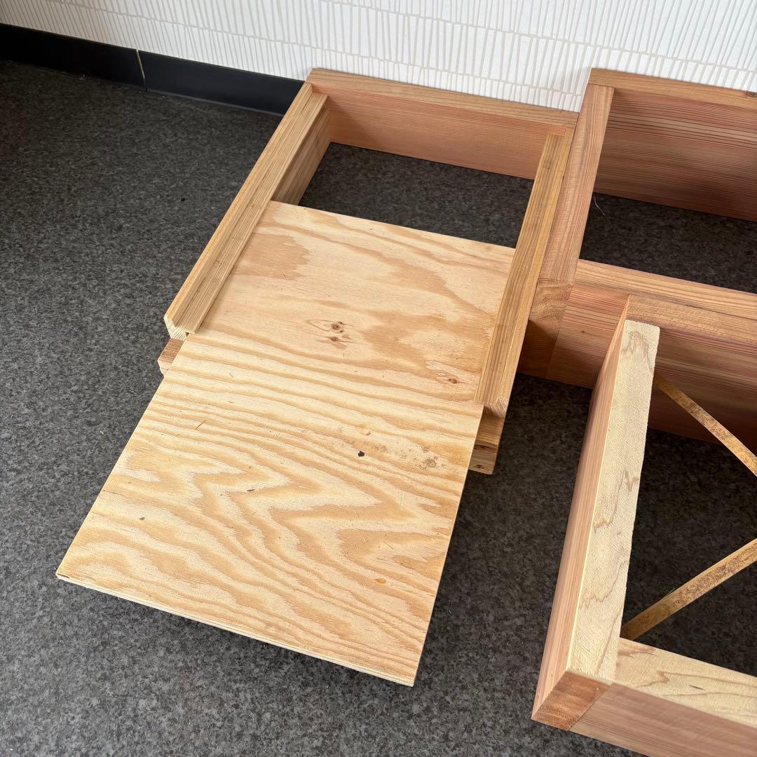 木製昆虫捕獲箱 日本蜜蜂巣箱 重箱 自然乾燥吉野杉 誘引剤付