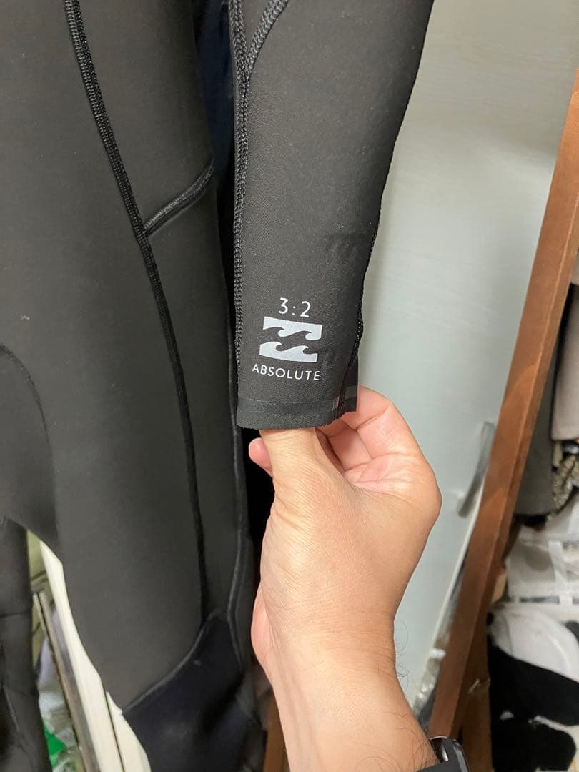 ビラボン　2022製Billabong ウェットスーツ 黒 3×2㎜　フルスーツ
