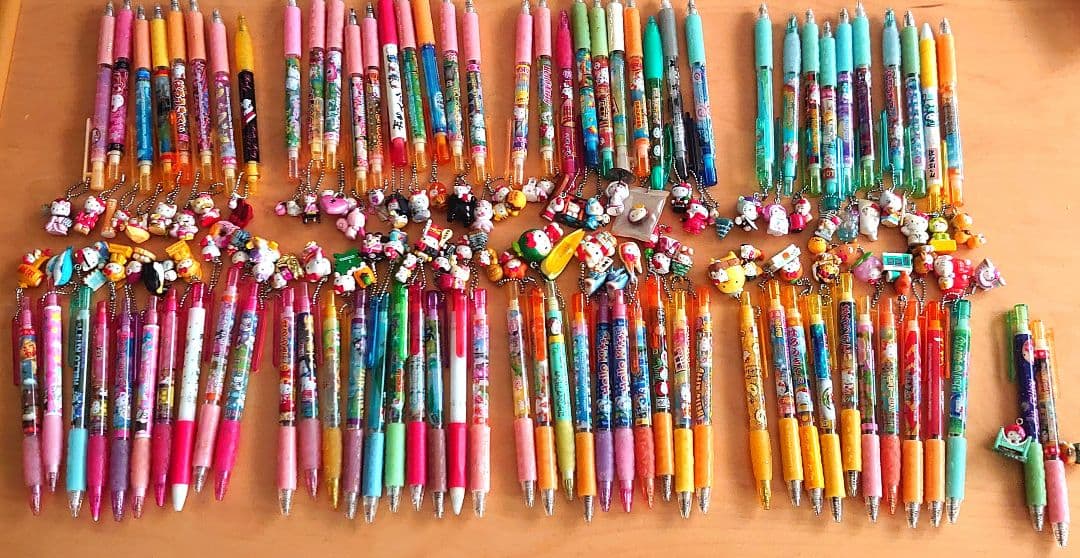 ご当地キティー　ボールペン　シャーペン　ハローキティ