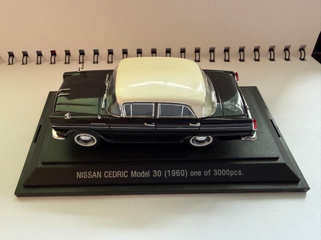 【廃盤・限定品】MMP 1/43 日産 セドリック Model 30 1960年